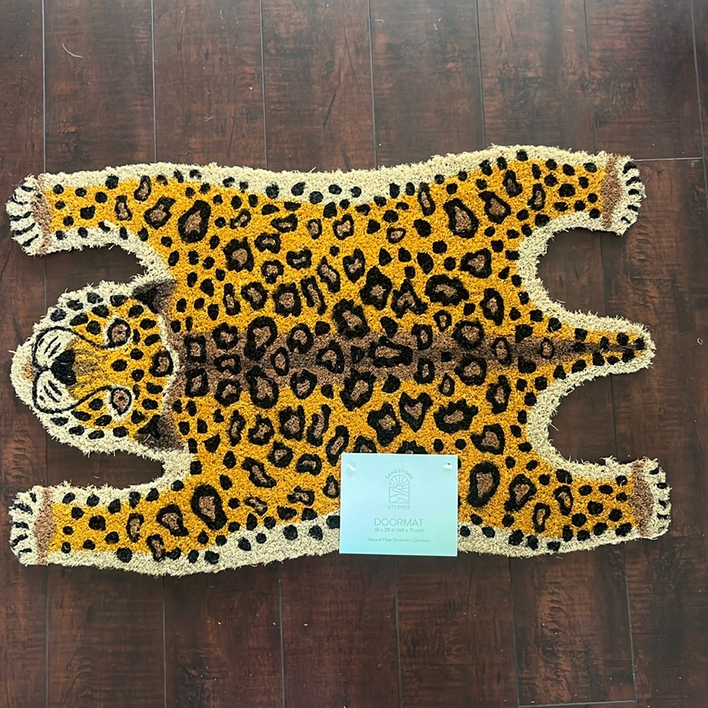 Sandstone Studios Cheetah Leopard Door Mat